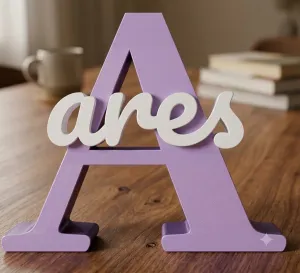 Inicial A con el nombre de Ares
