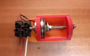CR2032 battery stacker