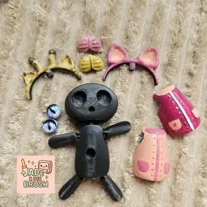 Flexi doll, animal customizable toy cat