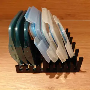 Lid holder
