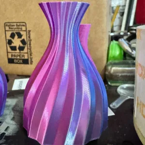 Large Spiral Size Adjustable Vase with Vase mode
