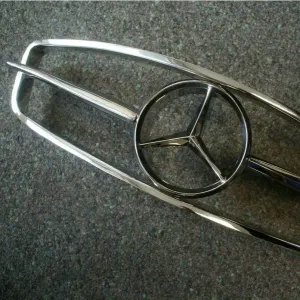 Mercedes Grille