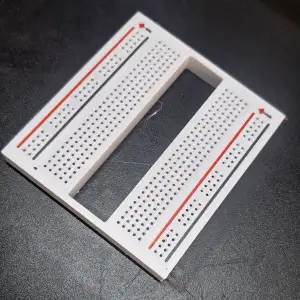 ESP32_breadboard