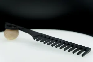 Strike Blade Comb