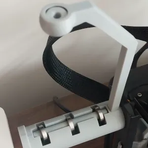 Filament spool holder with removable guide arm