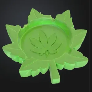 Leaf Ashtray 2