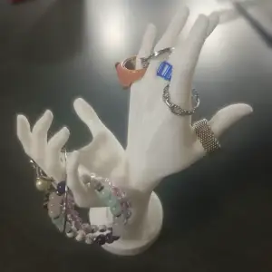 Elegant Dual-Hand Jewelry Holder