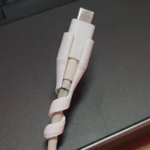 Type-C cable tip protection