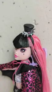 Draculaura's Circus Hat for Monster High