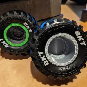 Replacement Wheel for 1:24 Die-cast Monster Truck