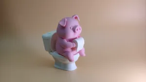 坐在马桶上的可爱猪猪