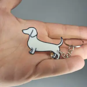Dachshund dog keychain