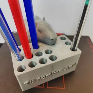 Lapicero Carpincho / Capybara Pen Holder
