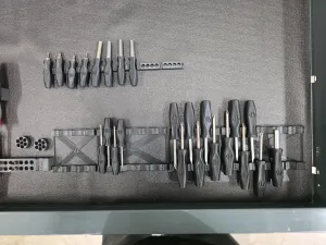 Screwdriver handle Tri side