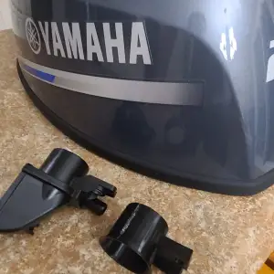 Yamaha F25 air intake