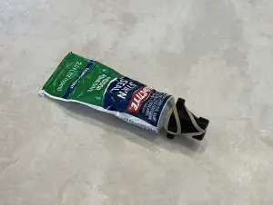 Nozzle for Stik'N Seal adhesive