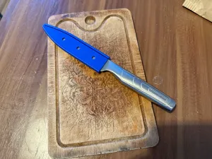 Knife cover against dulling
