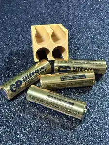 4 AA Battery Holder