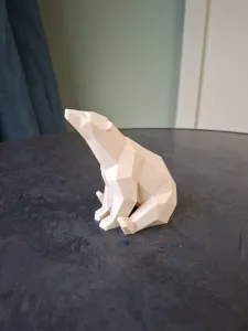 Low Poly Polar Bear –Modern Geometric Animal Decor