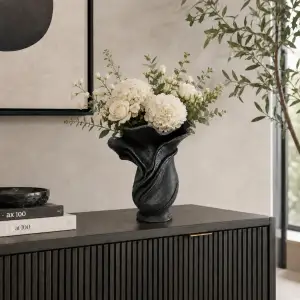 DESIGNER BLOOM VASE / MODERN VASE DECOR