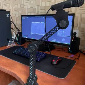 Microphone Bracket\StreamFlex Adjustable Holder