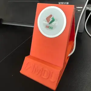 phone stand and magsafe
