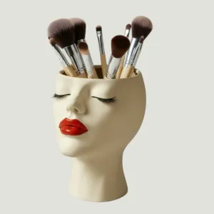 Minimalist Beauty Brush Holder and Organizer