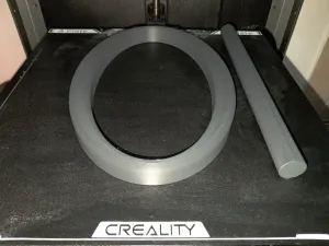 Curtain holder