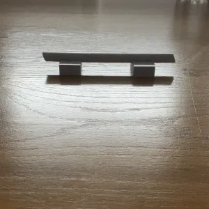 Finger board rail