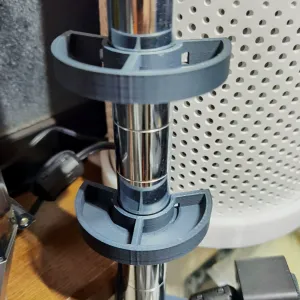 Tool holder for wire shelf