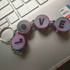 брелок flex love