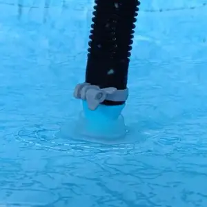 Pool vacuum adapter