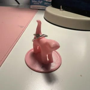 Cat Ring holder