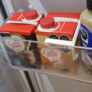 Fridge separator with label