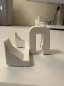 Держатель бритвы на полочку в душевую/Razor holder