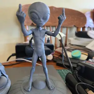 Anti-Social Alien 🛸
