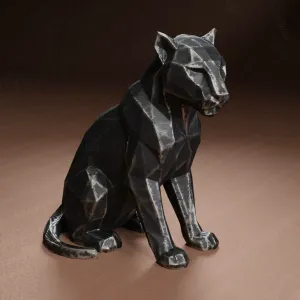 Leopard figurine