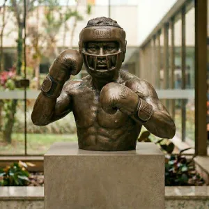 Muay Thai Fighter Bust STL – Thai Boxer Sculpture – 3D Print