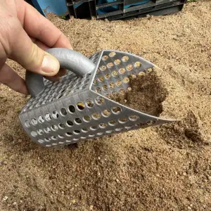 Sand strainer, for the beach, or for cleaning sand