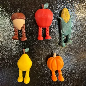 Fall articulated fridge magnets