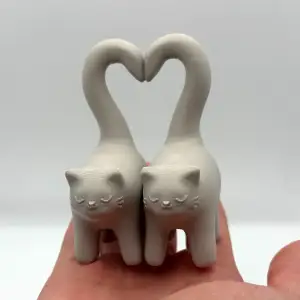 Tail Heart Kittens