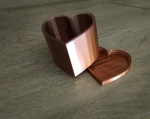 Heart planter