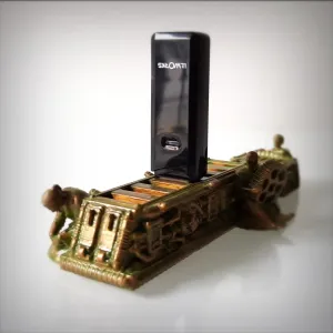 STEAMPUNK USB HOLDER