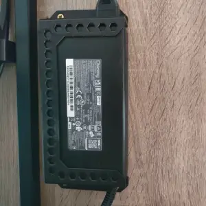 MSI KATANA 15 B13V Power supply holder
