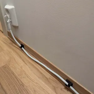Simple Wire Clip