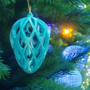 Christmas Tree Ornament, Pine Cone