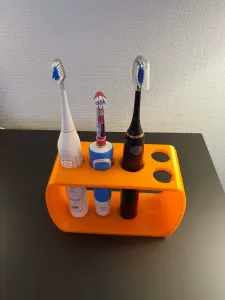 Toothbrush holder