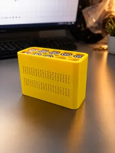 stand/box for 18650