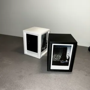 Instax Mini Photo Cube – Fotobox für 4 Bilder