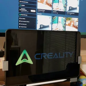 Tablet holder